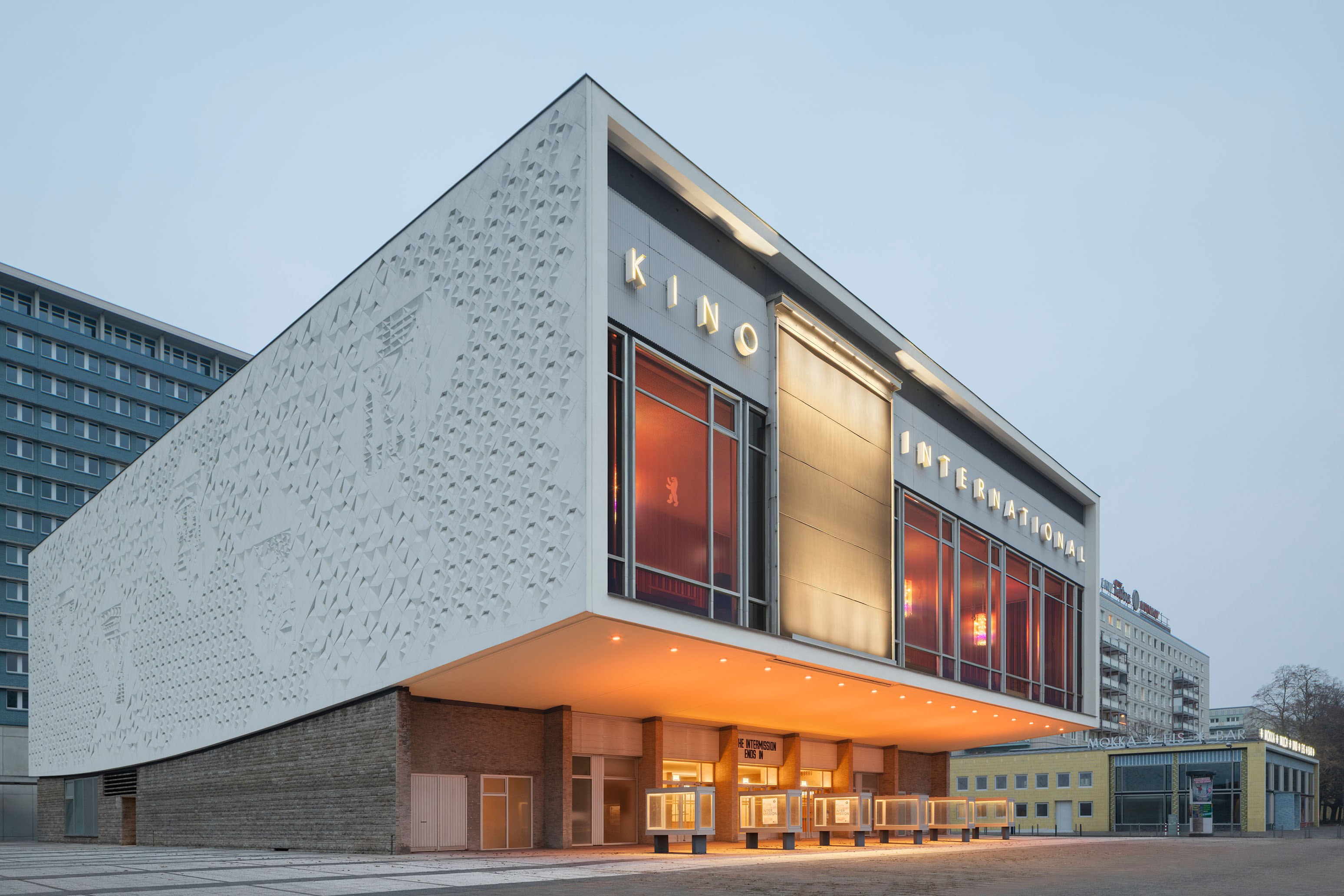Kino International Außenansicht