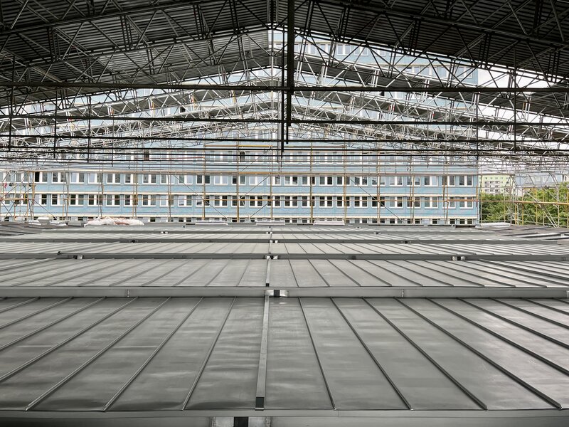 Dachsanierung unter Wetterschutzdach, August 2025